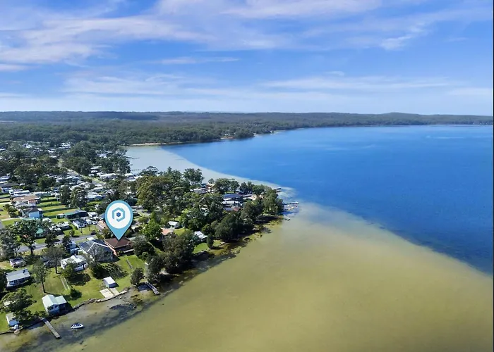 Bayview I Absolute Waterfront With Jetty I 5 Mins To Hyams Beach