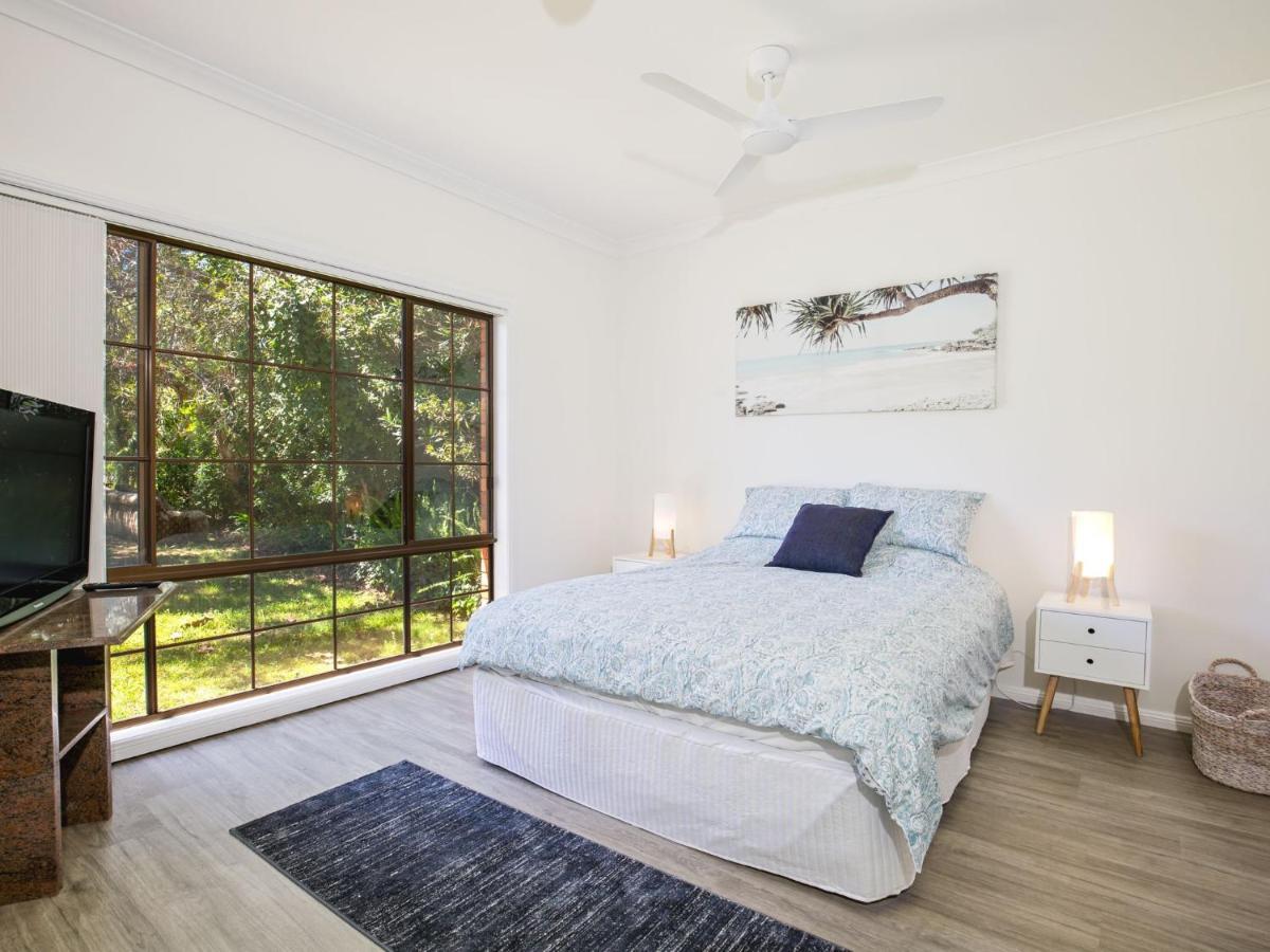 Holiday home Bayview I Absolute Waterfront With Jetty I 5 Mins To Hyams Erowal Bay