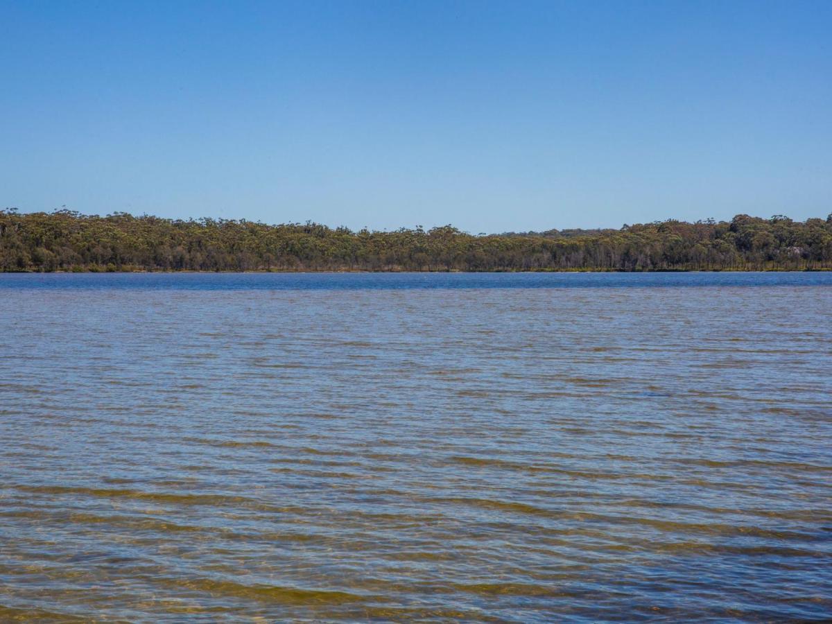 Holiday home Bayview I Absolute Waterfront With Jetty I 5 Mins To Hyams Erowal Bay