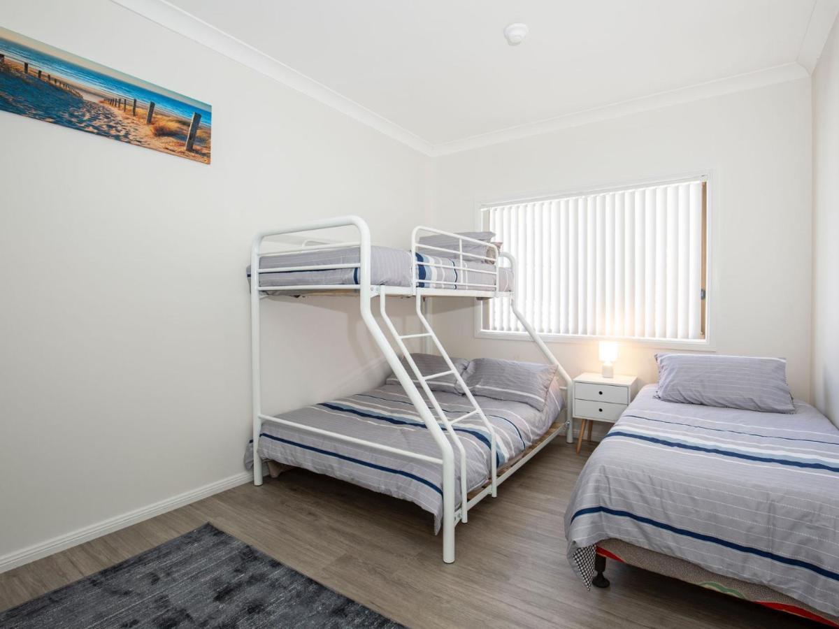 Holiday home Bayview I Absolute Waterfront With Jetty I 5 Mins To Hyams *